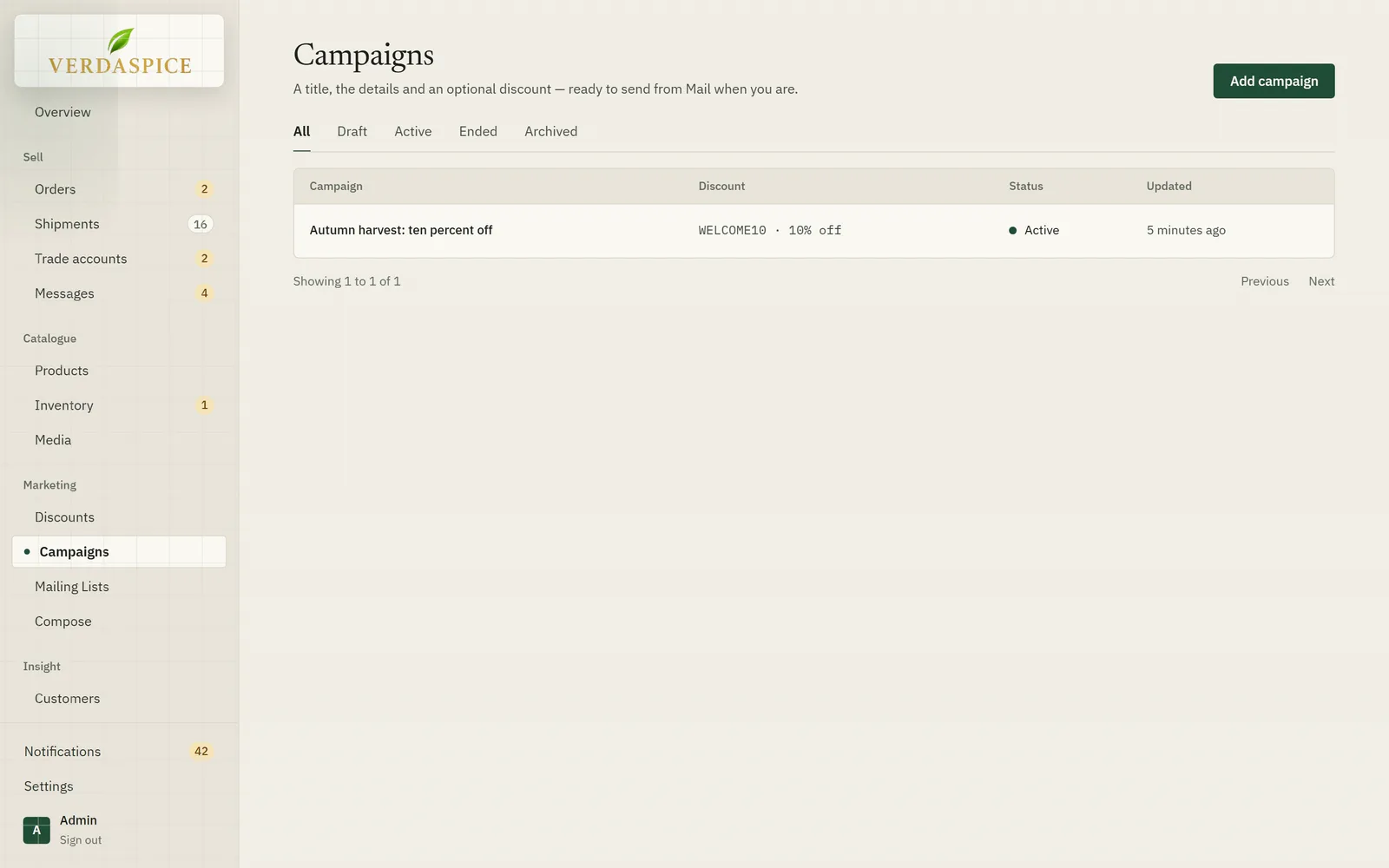 The campaigns list with an active campaign tied to a discount code.